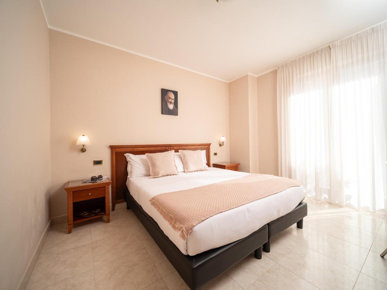 Hotel San Pio Сан-Джованни-Ротондо Экстерьер фото
